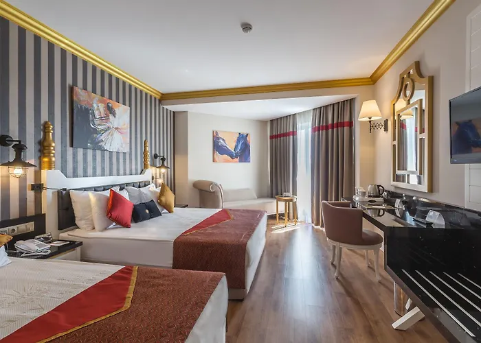 Economy Triple Room